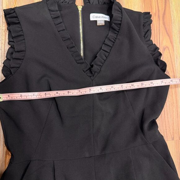 Calvin Klein Black Ruffle V-Neck Wide Leg Jumpsuit - Size 6 - Picture 9 of 10